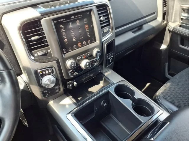 Used 2015  Ram Sport image 13