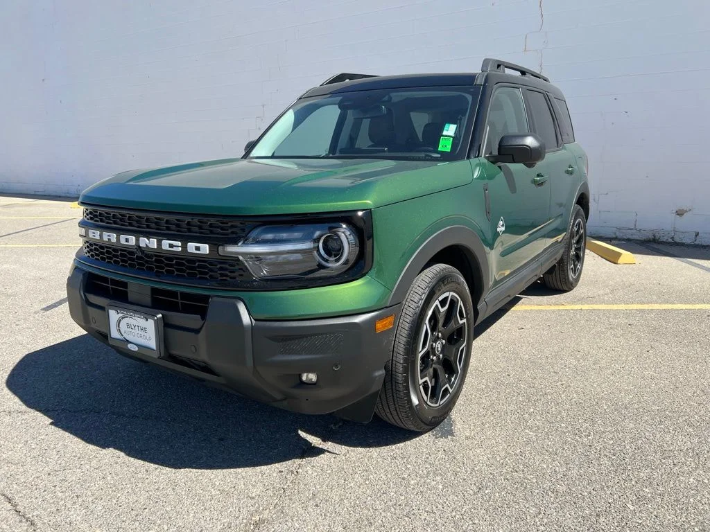 Pre-Owned 2025 Ford Bronco Sport Outer Banks