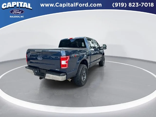 Used 2018 Blue Ford XLT image 8
