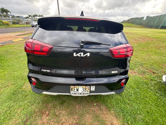 Certified Used 2022 Black Kia LXS image 6