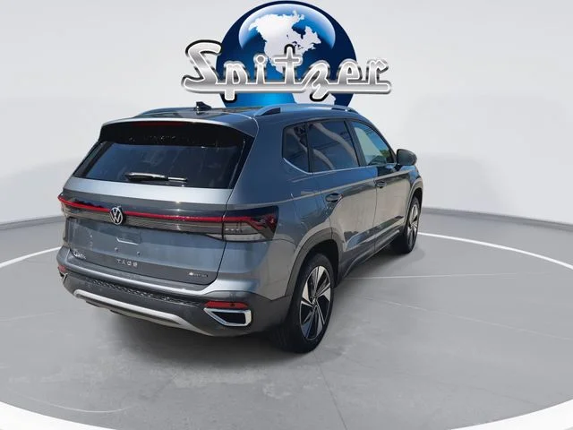 2025 Volkswagen Taos SE - Photo 8