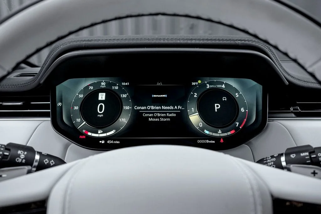 New 2026 Varesine Blue Land Rover Dynamic SE image 12