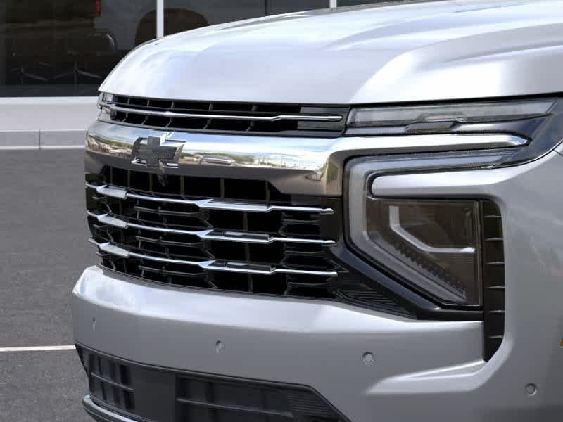 2026 Chevrolet Suburban LT - Photo 13