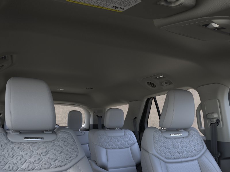 New 2026 Space White Metallic Ford Platinum image 22