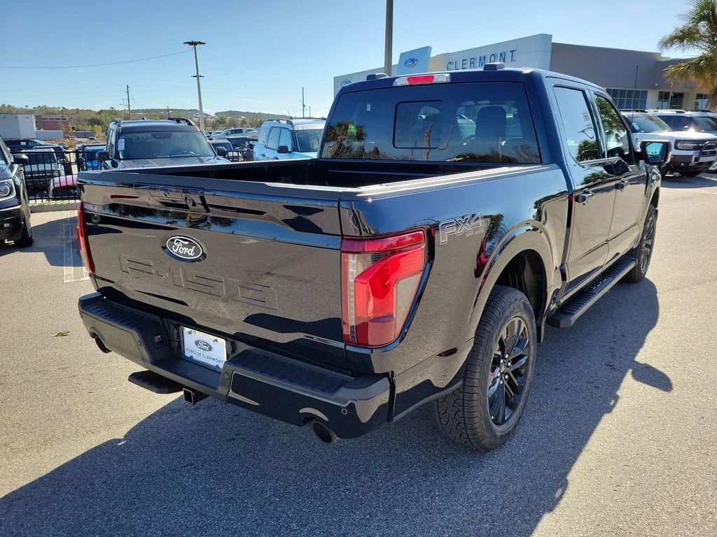 New 2026 Antimatter Blue Metallic Ford XLT image 5