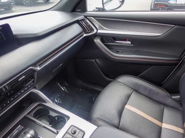 Used 2024 White Mazda Premium Plus image 21