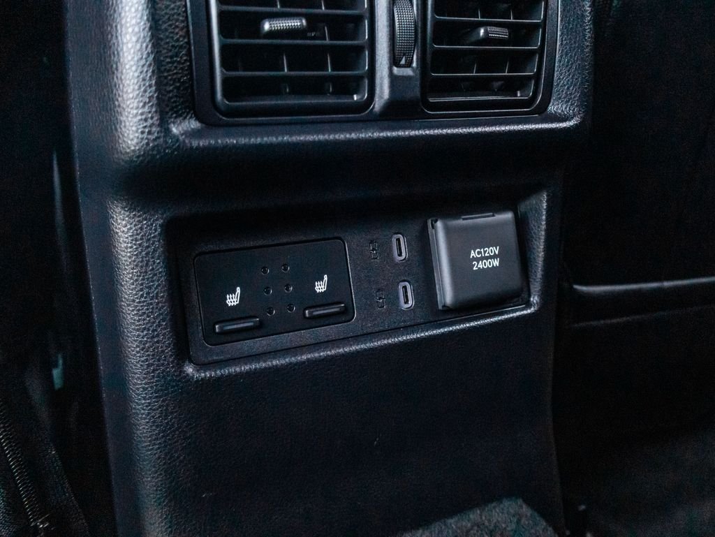 Used 2026  Toyota Platinum image 25