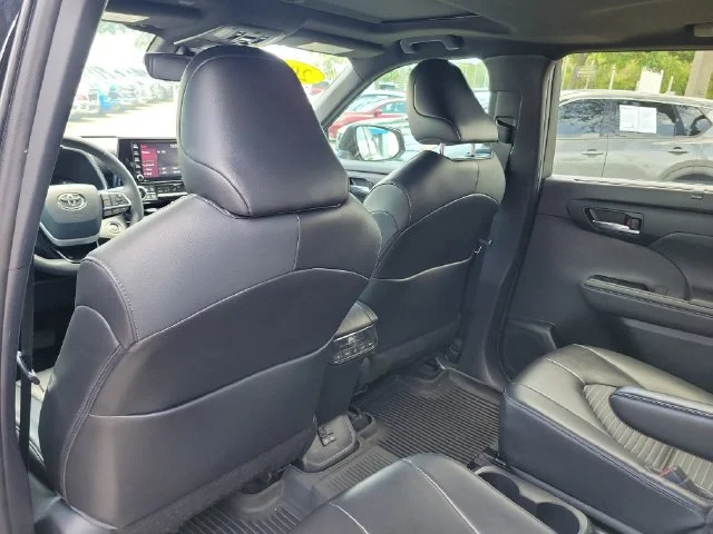2022 Toyota Highlander XSE - Photo 18