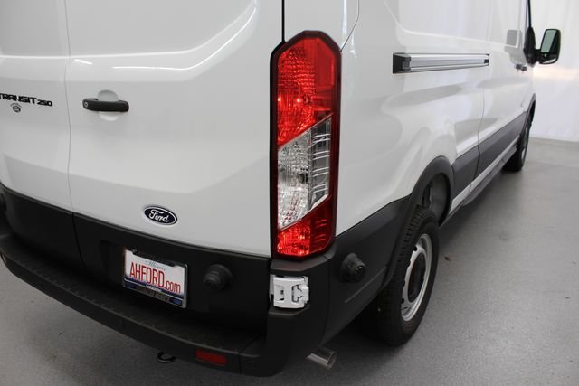 New 2026 Oxford White Ford Cargo Van image 8