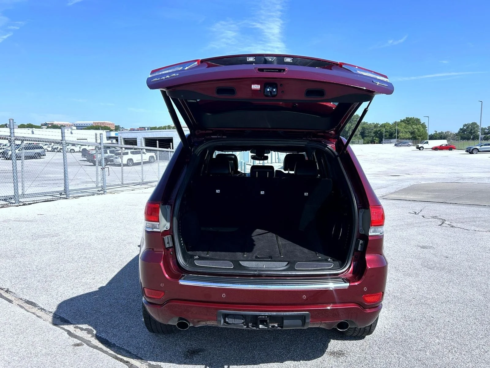 Certified Used 2017 Red Jeep Overland image 21