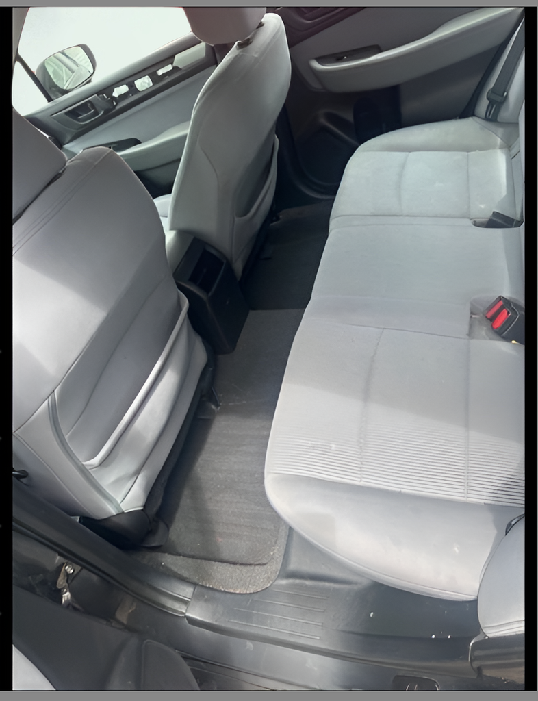 Used 2018 Gray Subaru 2.5i image 6