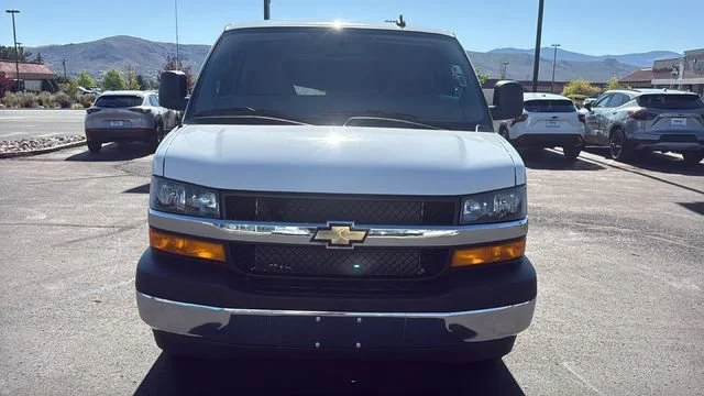 2025 Chevrolet Express Cargo Work Van - Photo 8