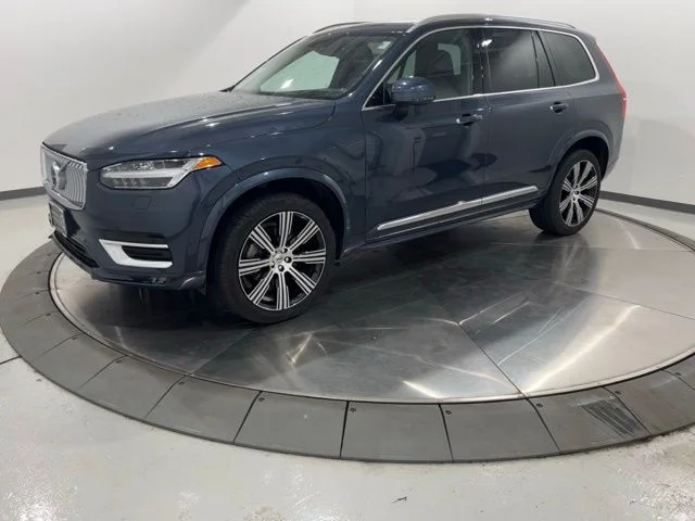 Certified Used 2022 Denim Blue Metallic Volvo T6 Inscription image 1