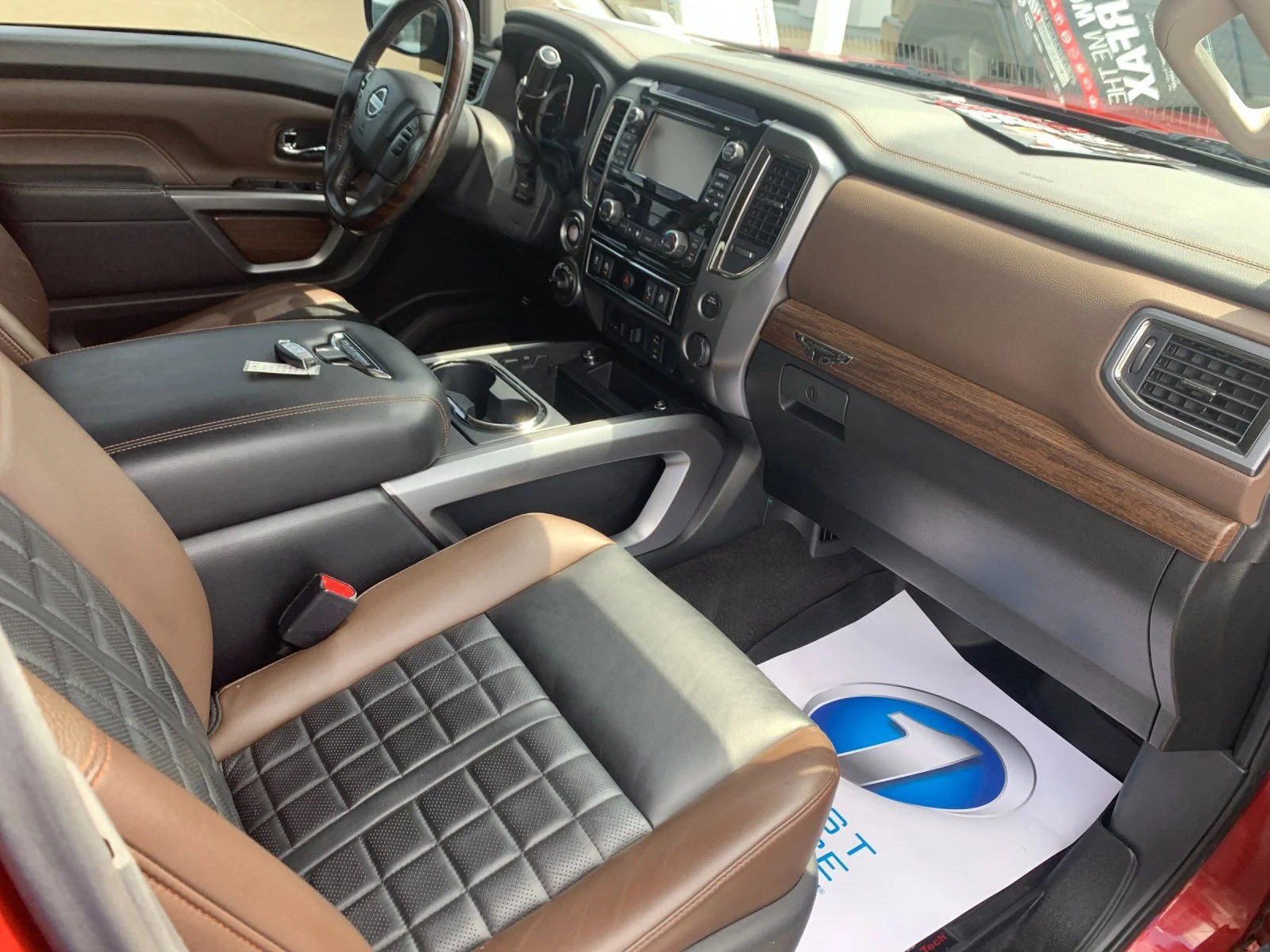 Used 2018 Red Nissan Platinum Reserve image 17