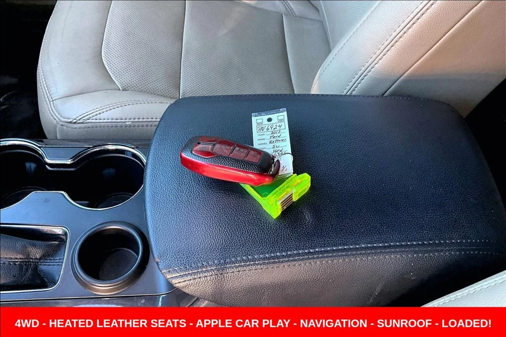 Used 2017 Red Ford Limited image 41