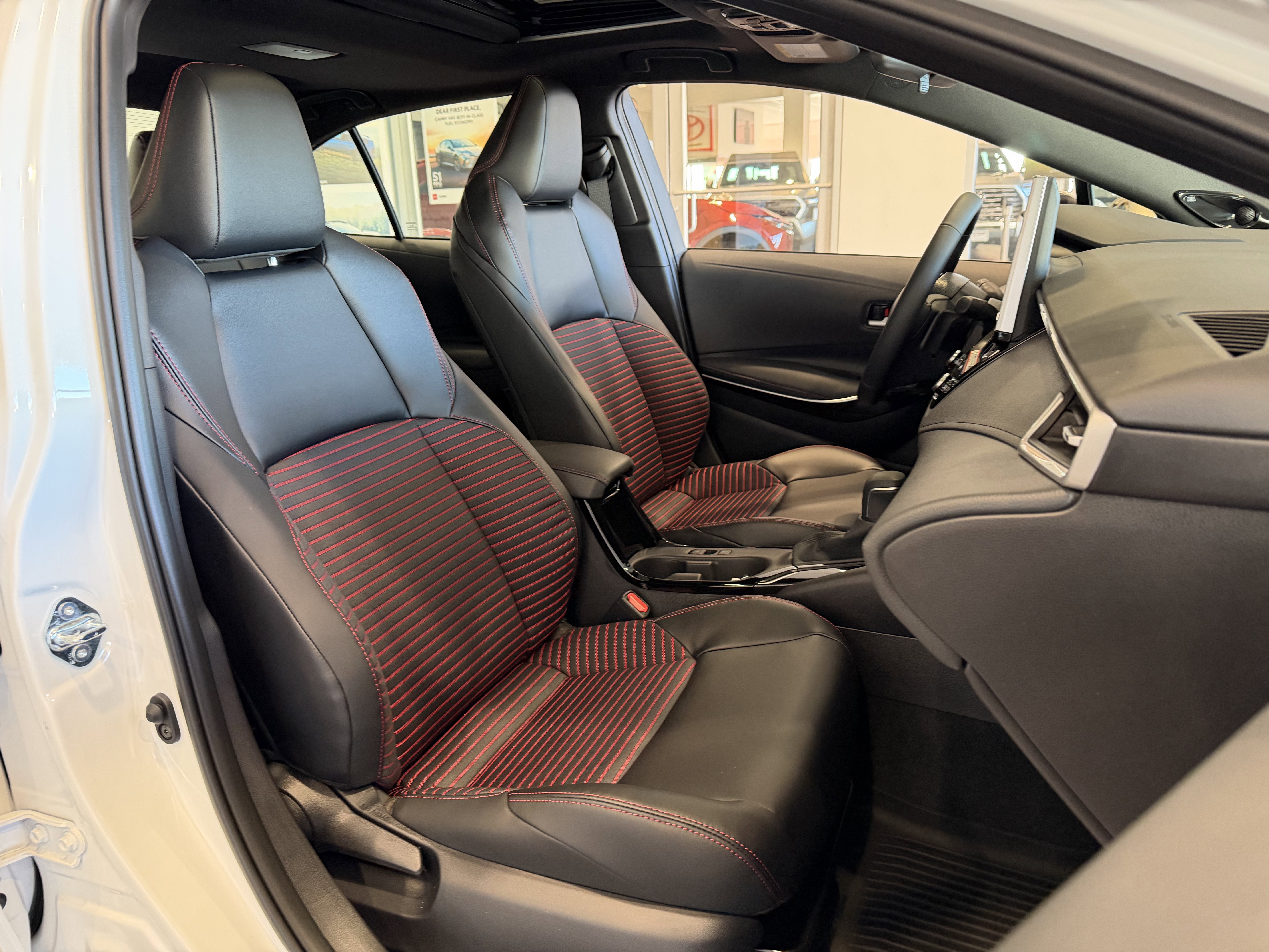 2026 Toyota Corolla XSE - Photo 58