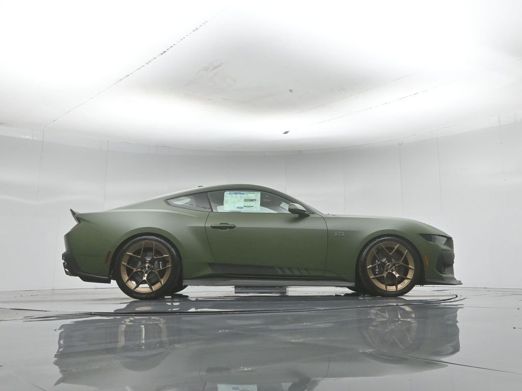 New 2026 Shadow Black Ford GT Premium image 7