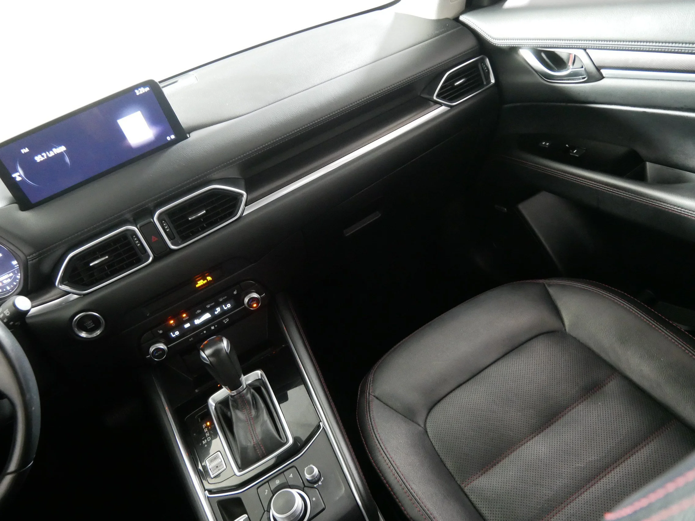 Used 2025 Polymetal Gray Metallic Mazda 2.5 S Carbon Edition image 11