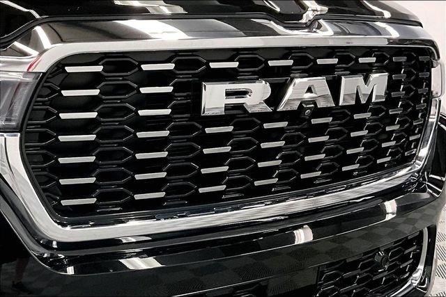 Used 2025 Diamond Black Crystal Pearlcoat Ram Tungsten image 35