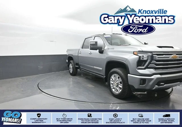 2024 Chevrolet Silverado HD High Country 4WD Crew Cab Standard Box's photo