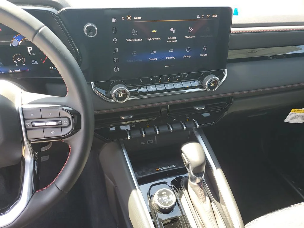 2026 Chevrolet Colorado Z71 - Photo 23