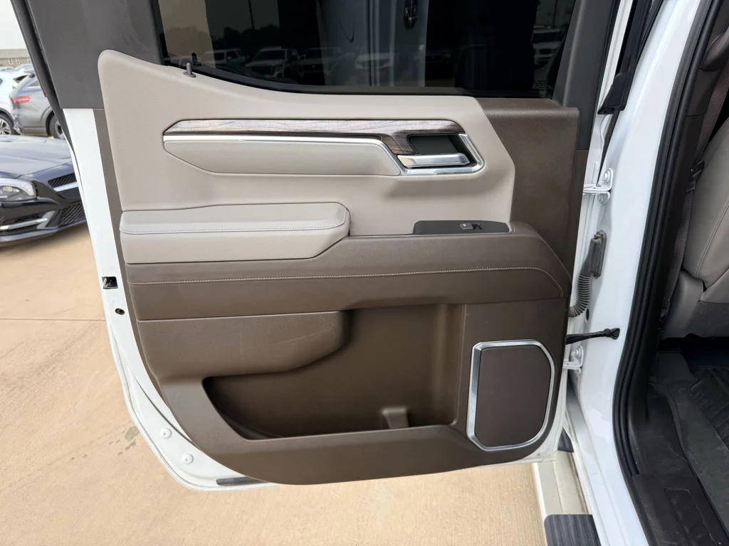 Used 2023 Summit White Chevrolet LTZ image 19