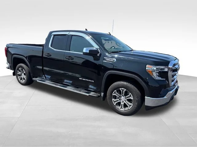 Used 2019 ONYX BLACK GMC SLE image 7