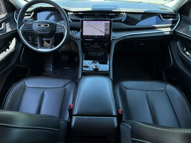 Used 2024 Gray Jeep 4xe image 18