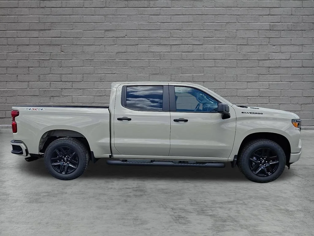 New 2026 White Sands Chevrolet Custom image 9