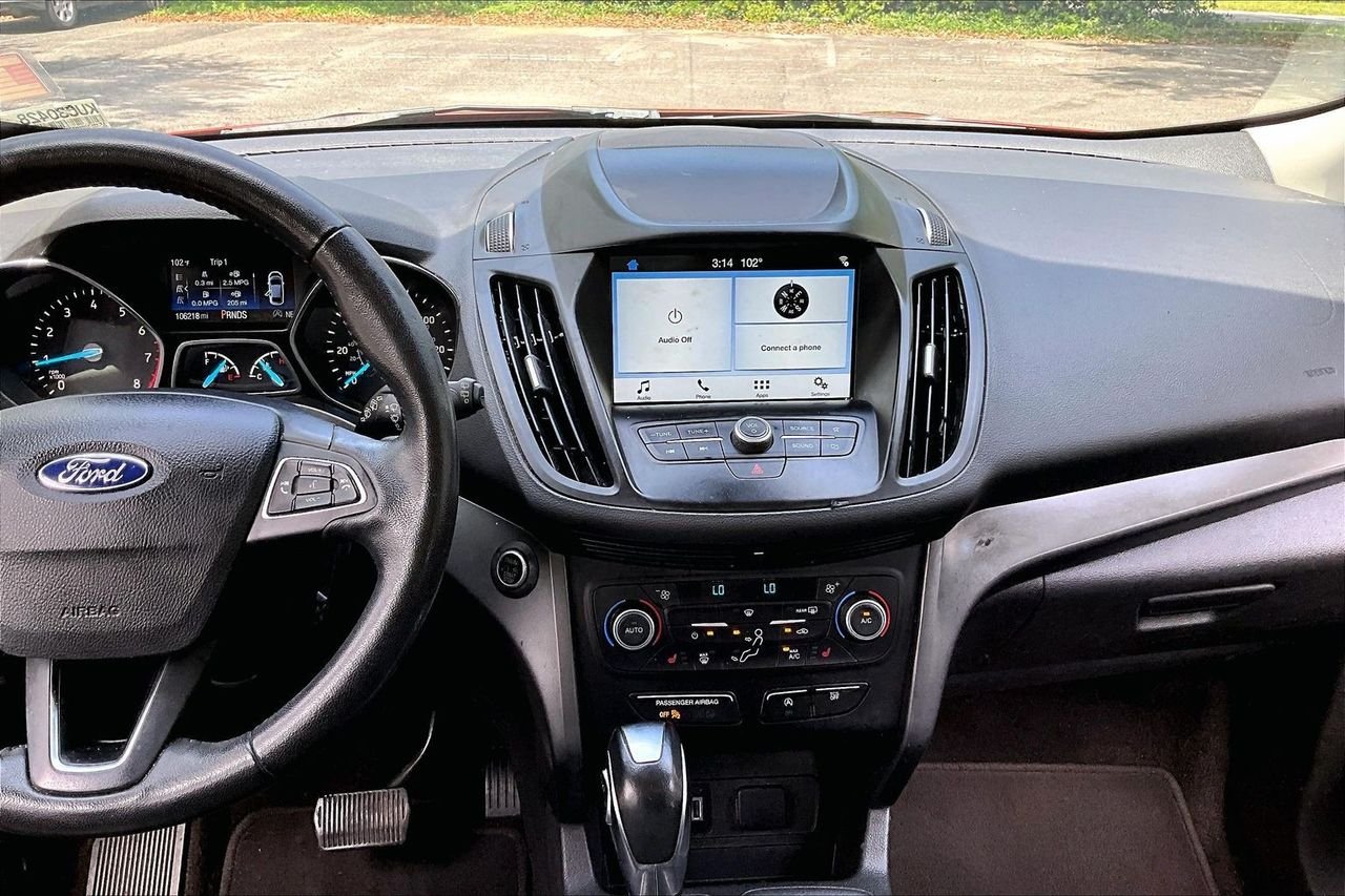 Used 2019 Orange Ford SEL image 9