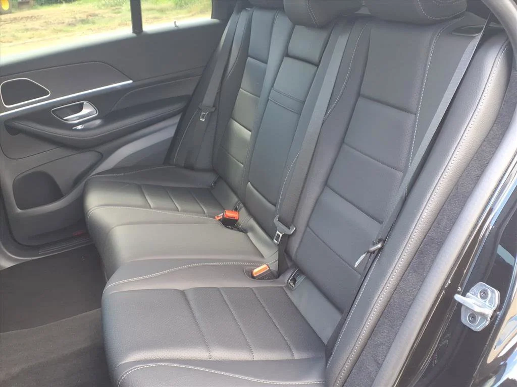 2025 Mercedes-Benz GLE GLE450 - Photo 37