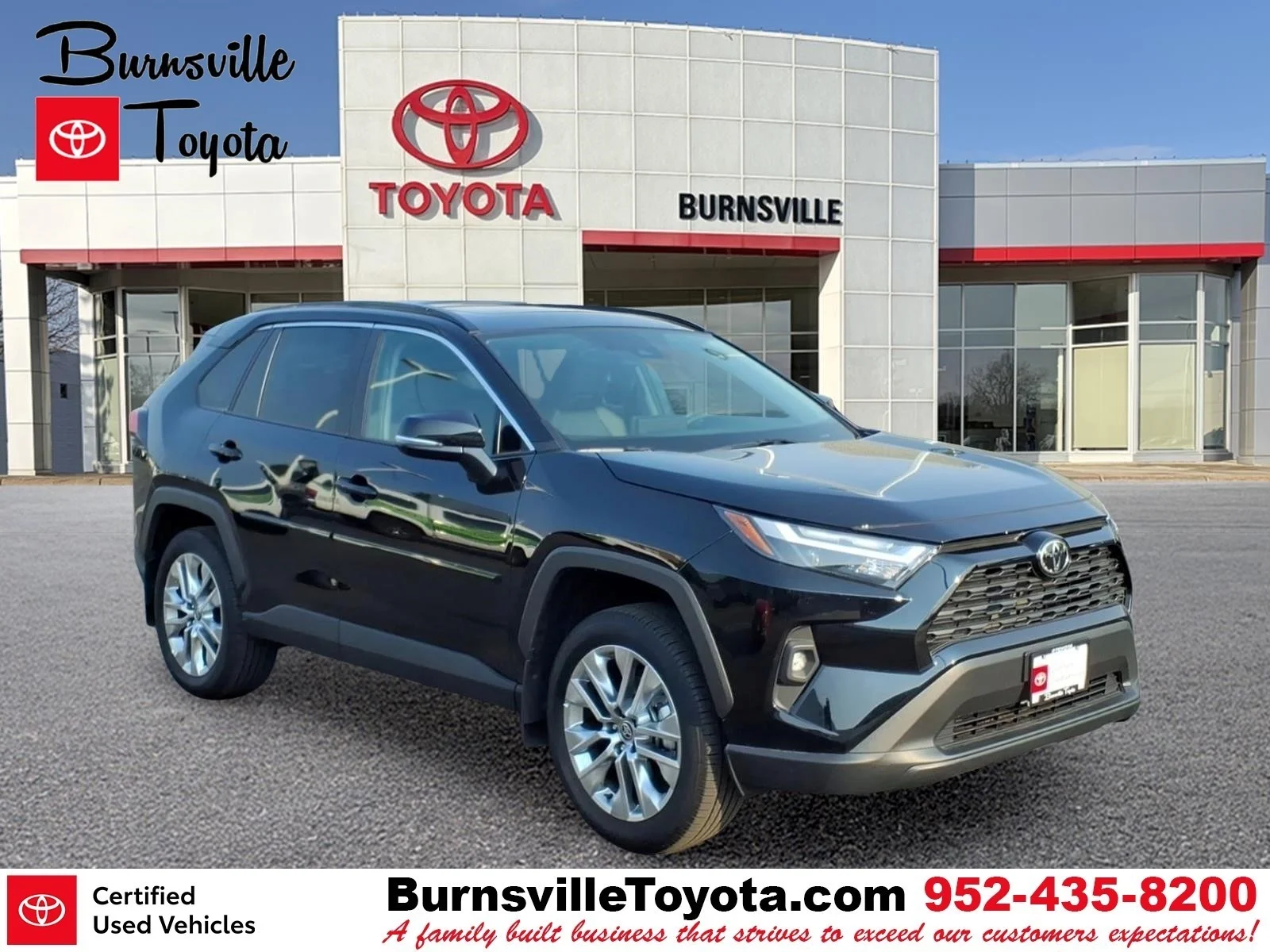 Certified Used 2025 Black Toyota XLE Premium image 1