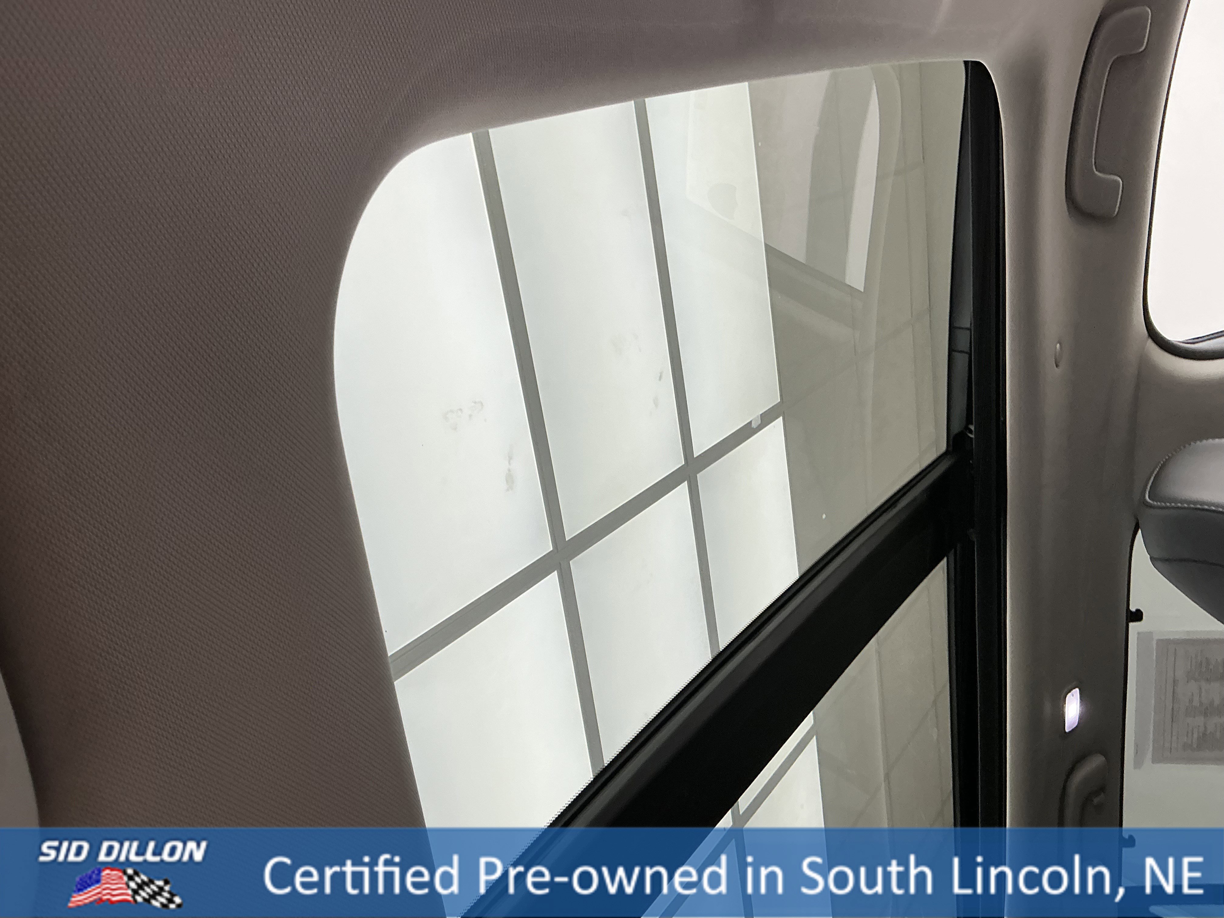 Certified Used 2025 Green Honda Touring image 25