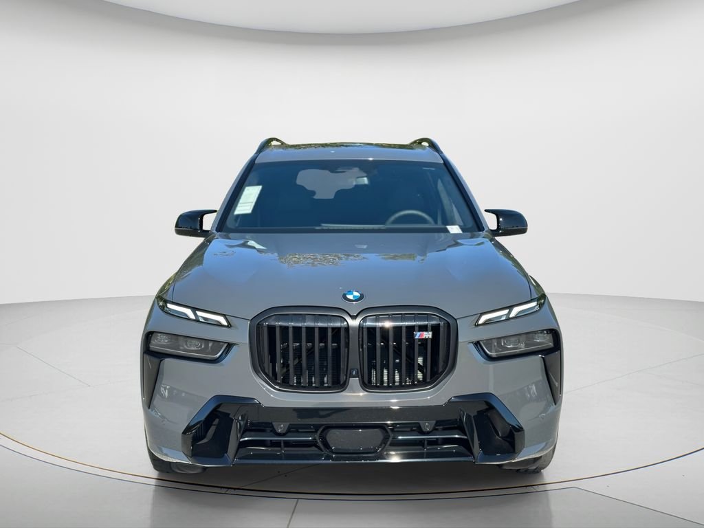 New 2027 Dravit Grey Metallic BMW M60i image 2