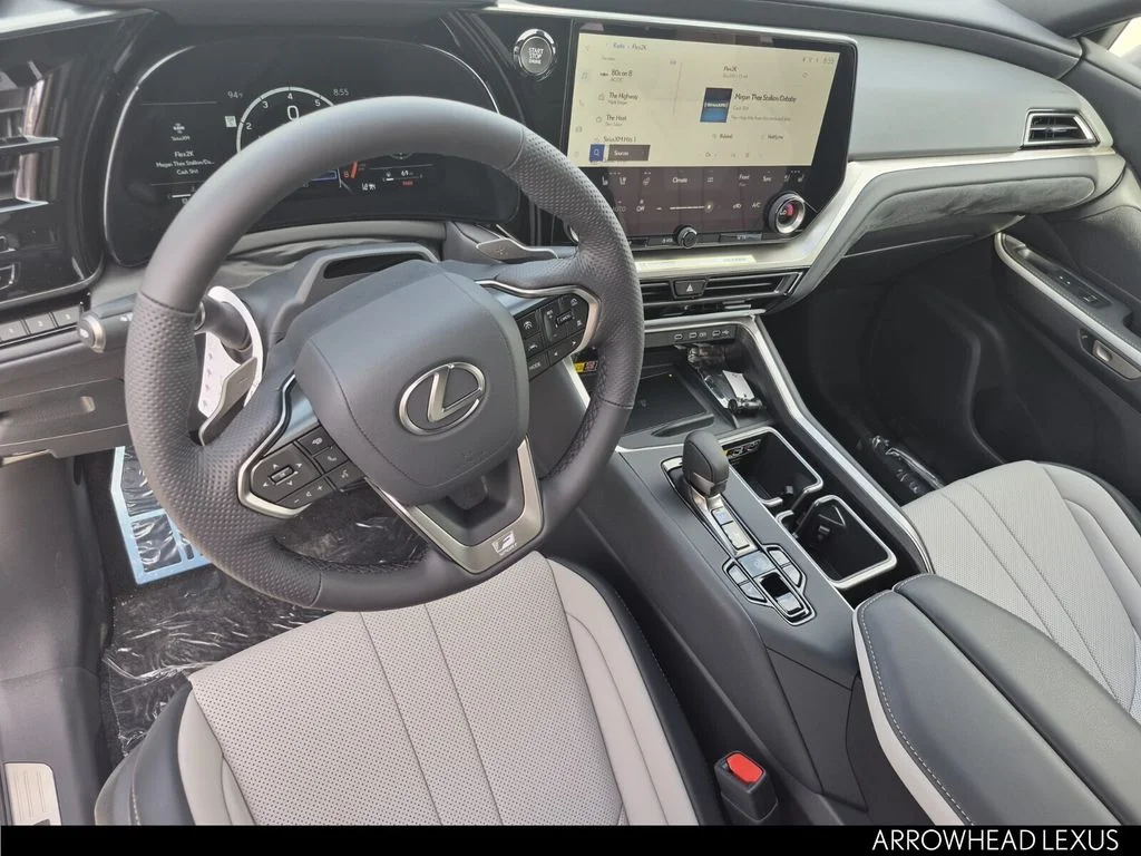 New 2026  Lexus 350 F SPORT Handling image 12