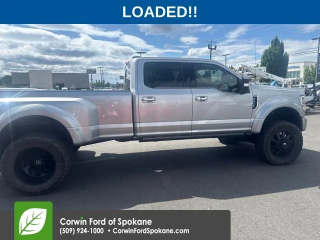 Used 2020 Silver Ford Limited image 4