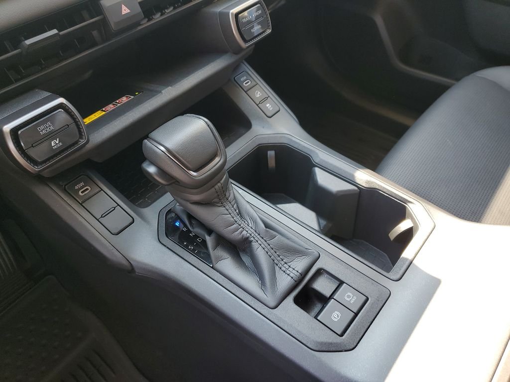Used 2026 BLUEPRINT Toyota XLE Premium image 30