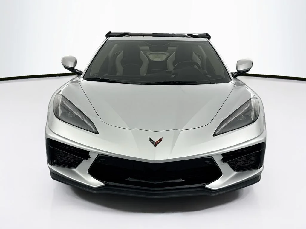Used 2020 Silver Chevrolet Stingray image 2