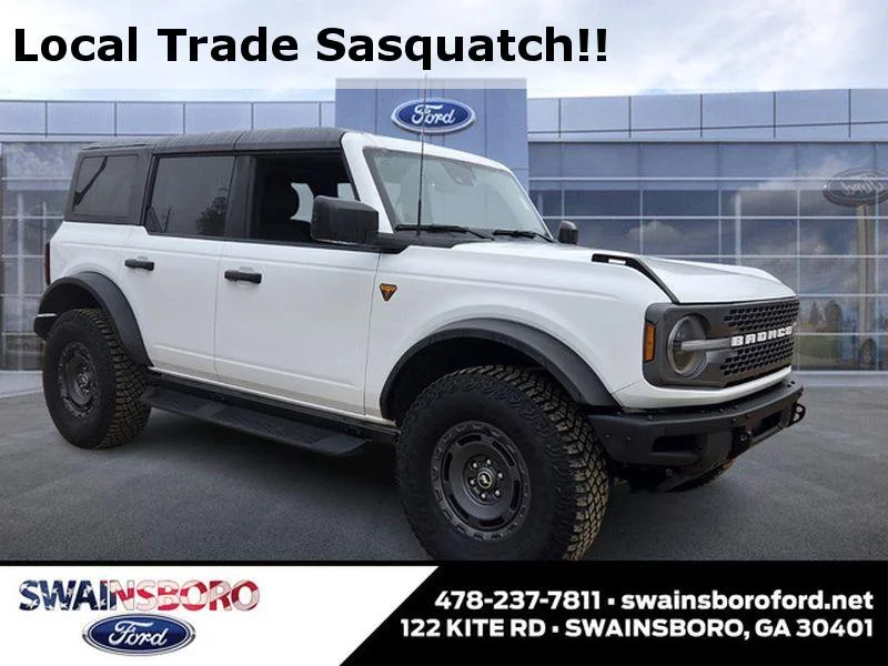Used 2024 Oxford White Ford Badlands image 1