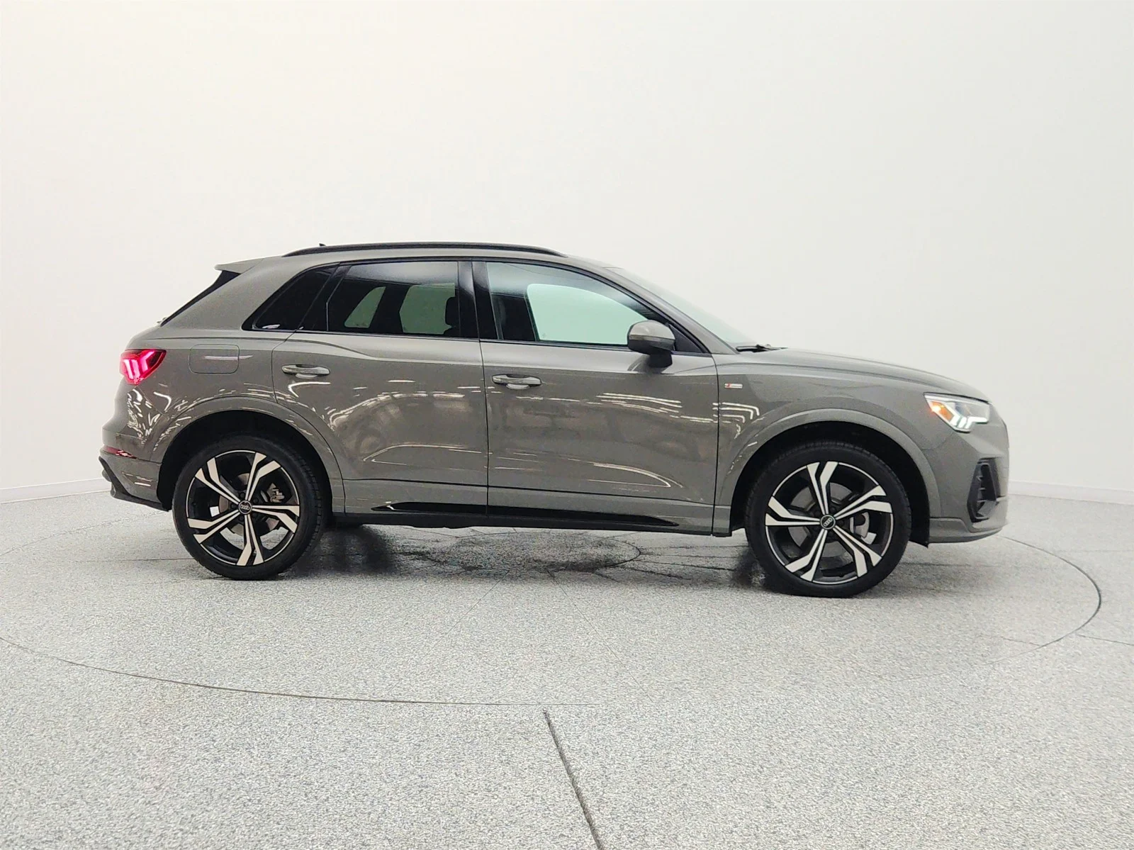 Used 2024 Chronos Gray Metallic Audi S line Premium Plus 45 TFSI quattro image 4