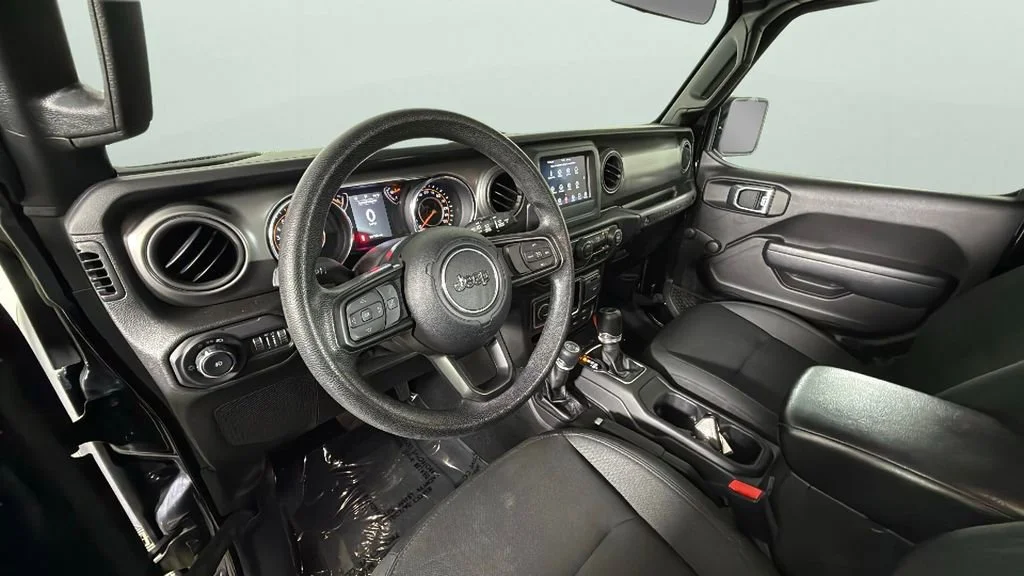 Used 2022 Black Jeep Sport 4x4 image 18