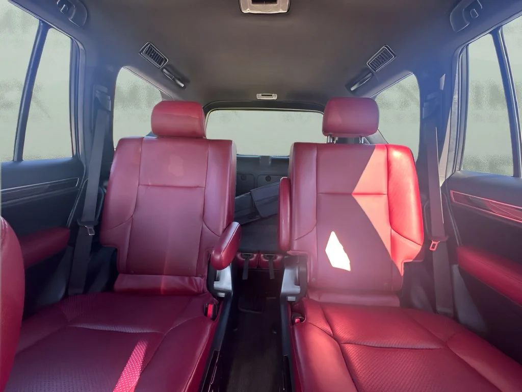 Used 2021 White Lexus 460 Luxury image 12