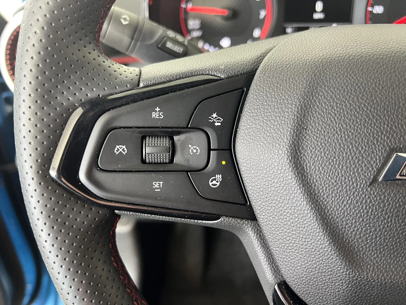 Used 2025 Marina Blue Metallic Chevrolet 1RS image 8