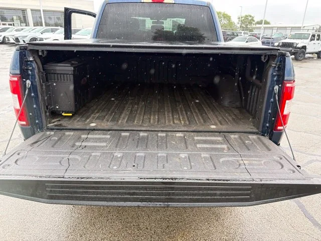 Used 2018 Blue Ford XLT image 10