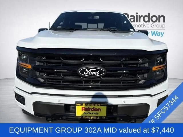 Used 2025 Oxford White Ford XLT image 2