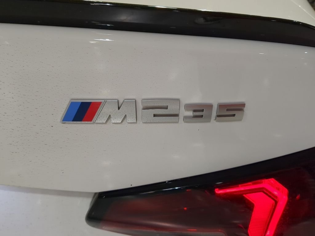 2025 BMW 2 Series M235 - Photo 9