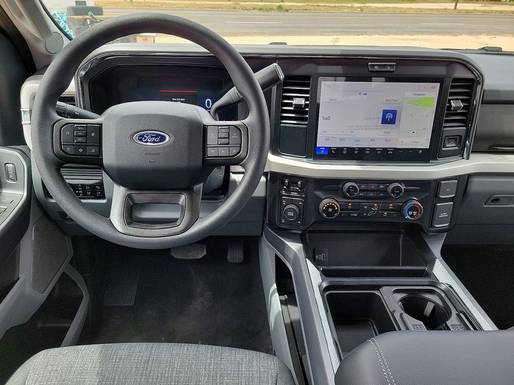 2025 Ford F-250 Super Duty XLT - Photo 17