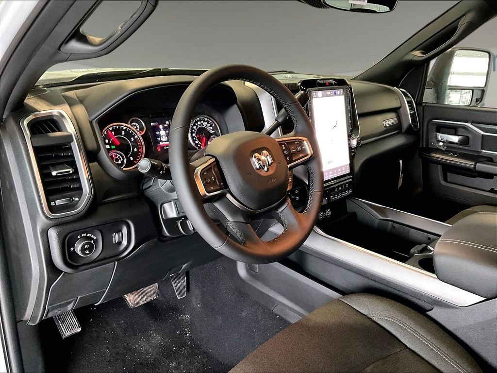 2026 RAM 2500 Big Horn - Photo 9