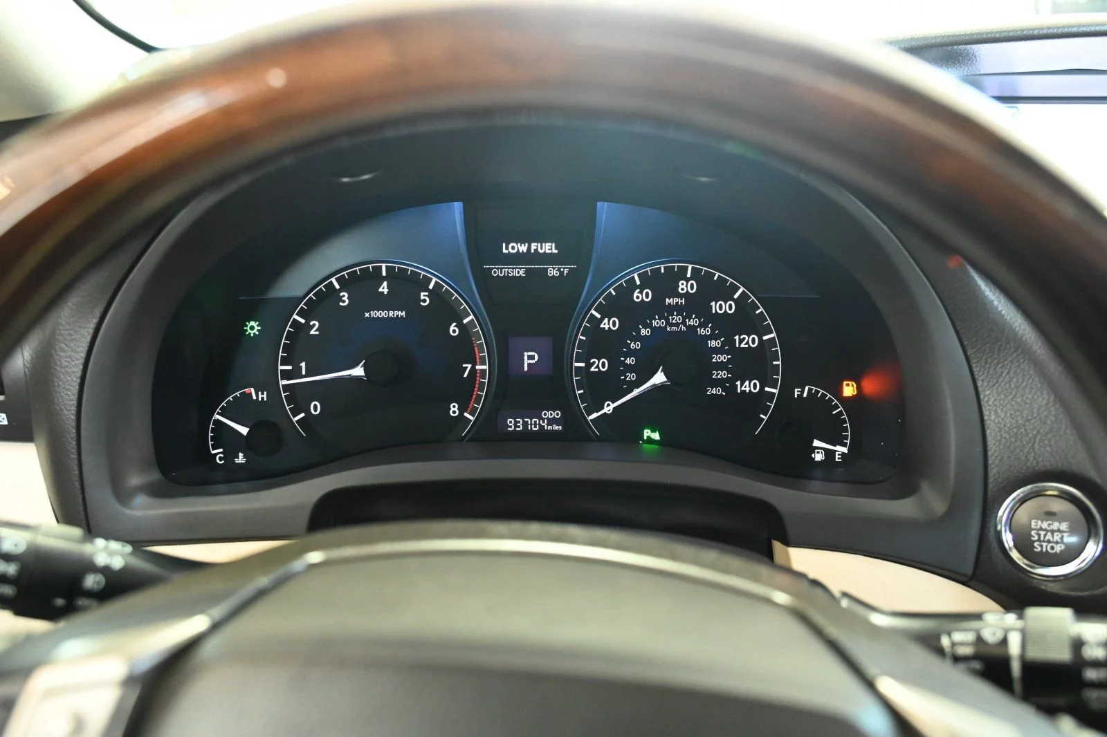 Used 2015 Black Lexus 350 image 10