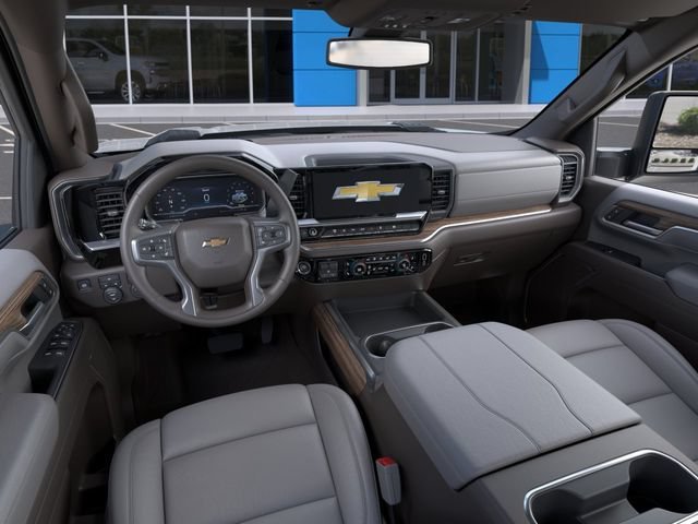 New 2026 Summit White Chevrolet LT DRW image 15